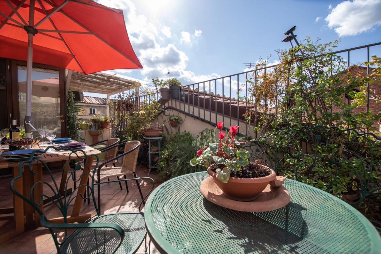Residenza Al Pavone Luxury With Terrace Appartement Lucca Buitenkant foto
