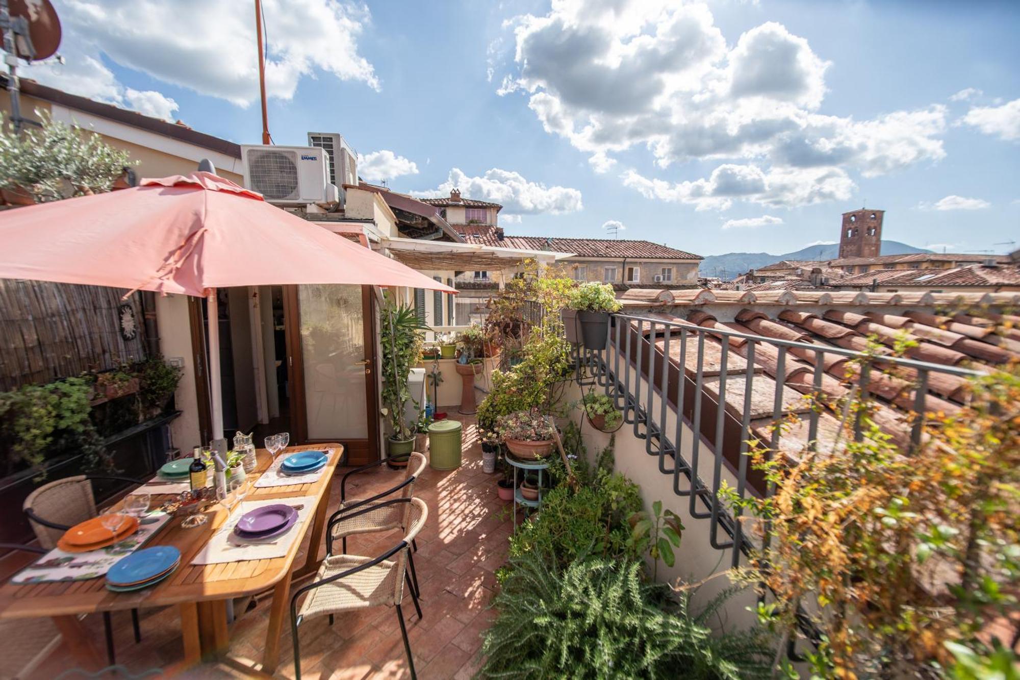 Residenza Al Pavone Luxury With Terrace Appartement Lucca Buitenkant foto