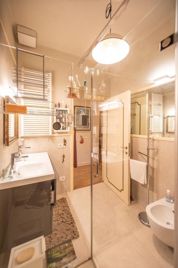 Residenza Al Pavone Luxury With Terrace Appartement Lucca Buitenkant foto